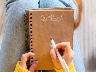 Warum Neujahrsvorsätze scheitern & was dagegen hilft ! (inkl. Bachblüten-Tipps)