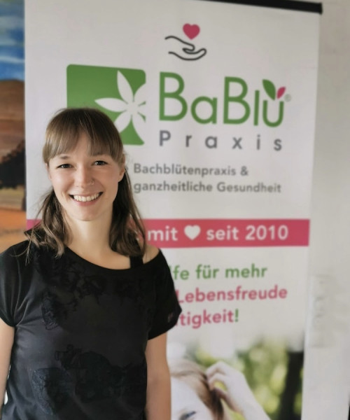 Stefanie Schaffler - begeisterte Absolventin der Bachblütenakademie