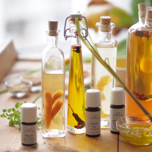 Ätherischen Öle für die Hausapotheke Gratis-Webinar: Die wichtigsten 5 ätherischen Öle für die Hausapotheke