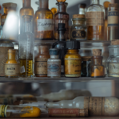 Spagyrik und Alchymie Spagyrik und Alchymie | Online-Infoabend: Zert. Ganzheitliche Phylak Spagyrik-Ausbildung