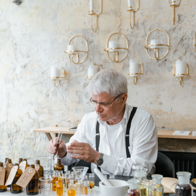 Spagyrik nach Dr. Zimpel Spagyrik nach Dr. Zimpel | Online-Infoabend: Zert. Ganzheitliche Phylak Spagyrik-Ausbildung