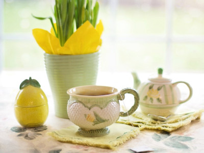 Narzissen, Ostern, Frühstück, Tee