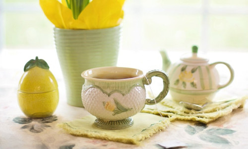 Narzissen, Ostern, Frühstück, Tee