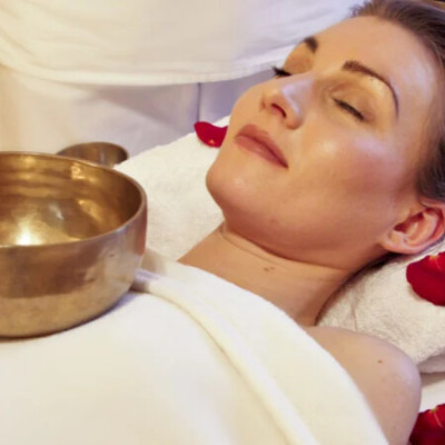 Klangmassage Klangschalen Anwendungen