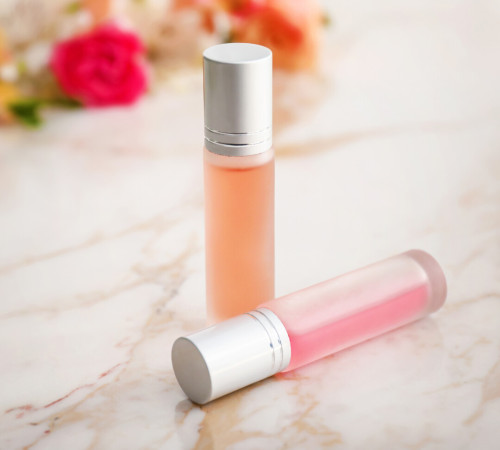 DIY „Stille Nacht“ Roll-On mit Jojobaöl, Lavendel, Weihrauch und Orange – natürliche Aroma-Mischung für innere Ruhe in der Adventzeit