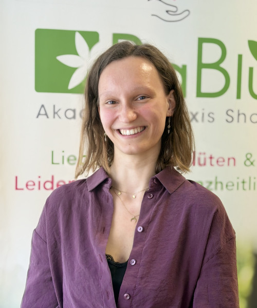 Angelina Gsenger, BA