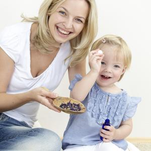 Bachblüten für Babys, Kinder und Jugendliche - Fotolia