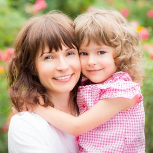 Bachblüten für Kinder und Jugendliche - Fotolia