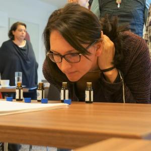 Bachbluetenkurs - Aroma-Oele Bachbluetenkurs - Aroma-Oele