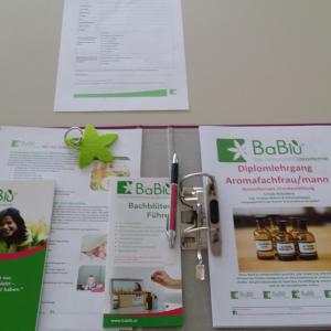 Unterlagen und Informationen warten auf Sie bei Kursstart Unterlagen und Informationen warten auf Sie bei Kursstart