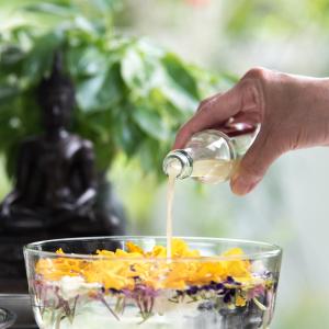 Aromaeinreibungen - Unsplash Arisa Chattasa Aromaeinreibungen - Unsplash Arisa Chattasa