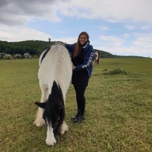 Pferd Touch- Dipl. Tierenergetiker/in Pferd Touch- Dipl. Tierenergetiker/in