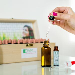 Erstellung einer Bachblütenmischung - Rothwangl Photography Erstellung einer Bachblütenmischung - Rothwangl Photography