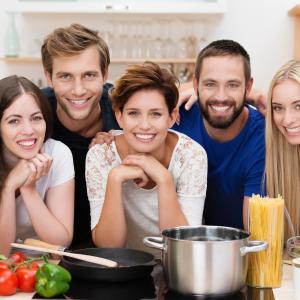 Dipl. Ernährungsexperte/in für Stoffwechseltypen & Darmgesundheit - AdobeStock contrastwerkstatt Dipl. Ernährungsexperte/in für Stoffwechseltypen & Darmgesundheit - AdobeStock contrastwerkstatt