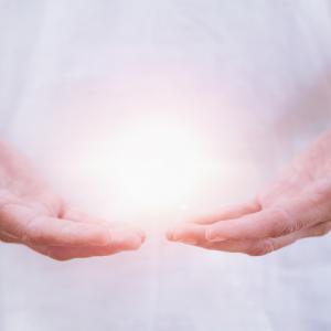 Energie spüren - AdobeStock Microgen Energie spüren - AdobeStock Microgen