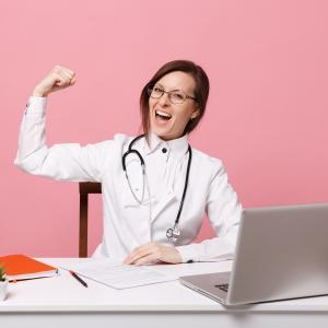 Erfolgreich selbständig als DGKP in der komplementären Pflege - AdobeStock Erfolgreich selbständig als DGKP in der komplementären Pflege - AdobeStock