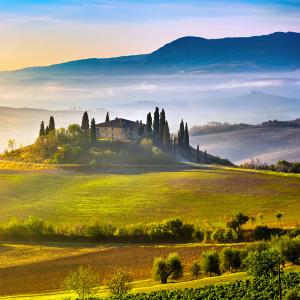 Toscana Sonnenaufgang - AdobeStock