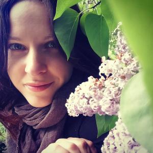 Unsere Vortragende: Sandra Ananda Unsere Vortragende: Sandra Ananda