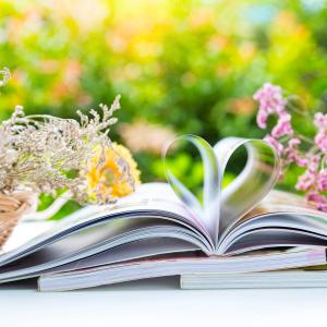 AdobeStock_Altes Heilpflanzenwissen der TEM & Heilkräuter bei Allergien für Kinder - Kurs AdobeStock_Altes Heilpflanzenwissen der TEM & Heilkräuter bei Allergien für Kinder - Kurs