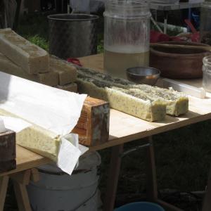 AdobeStock_lukeluke68_Seifen selbst herstellen AdobeStock_lukeluke68_Seifen selbst herstellen