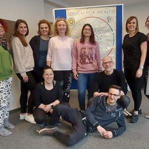 Dipl. Kinesiologin - Touch for Health Salzburg April 2023 Dipl. Kinesiologin - Touch for Health Salzburg April 2023