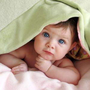 Adobe Stock JameyEkins - 100% natürliche Babypflegeprodukte
