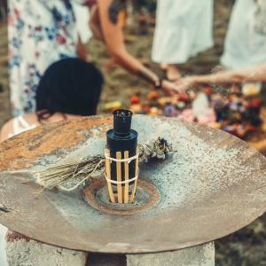 Räucherkurs Online: Räuchern Samhain Imbolic Jahreskreisfeste TEM Rituale jozefklopacka AdobeStock_
