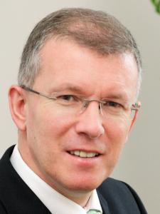 Dr. Christian Gepart